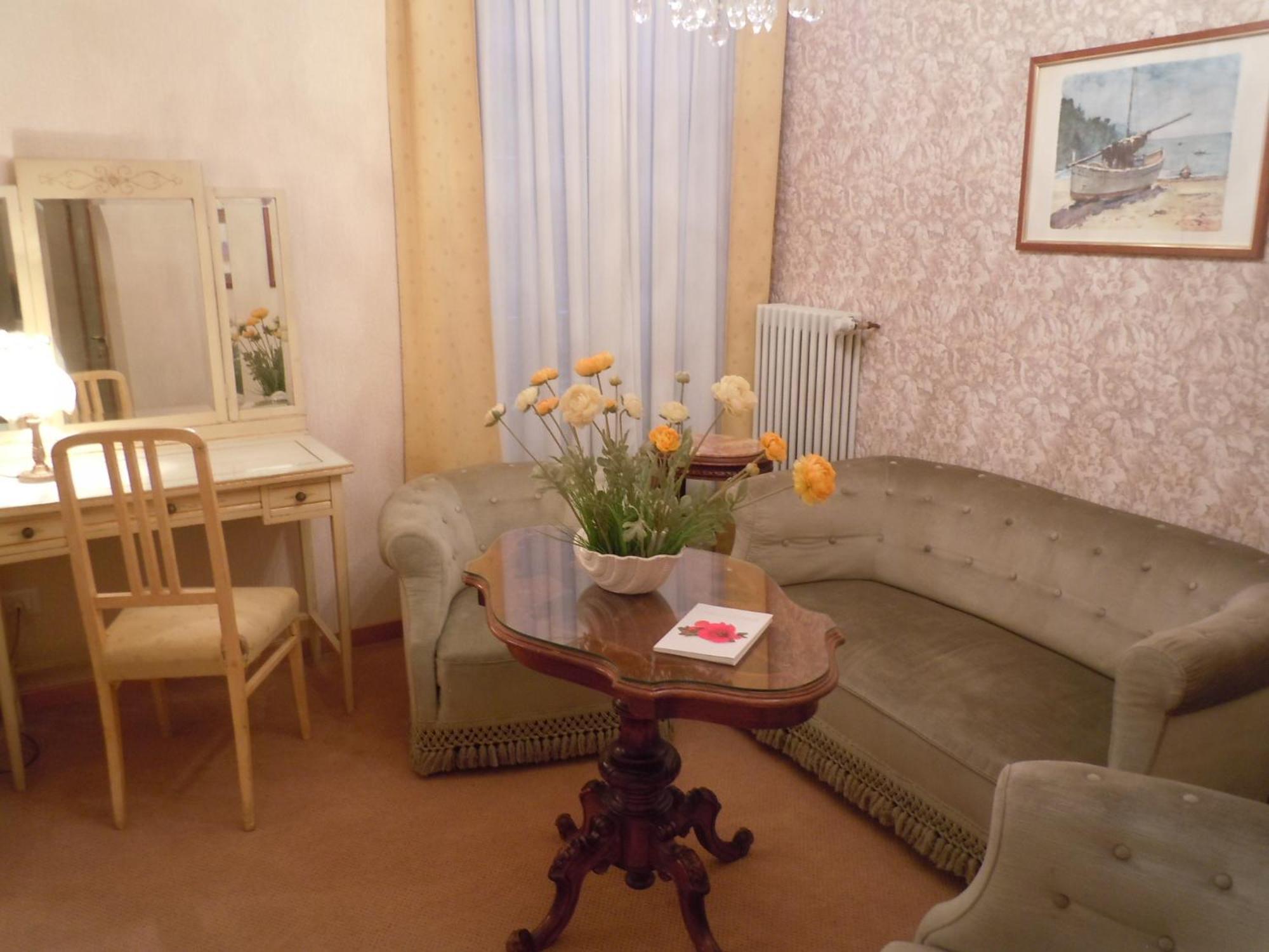 Hotel Metropole Suisse Комо Экстерьер фото